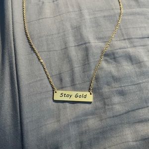Stay gold necklace